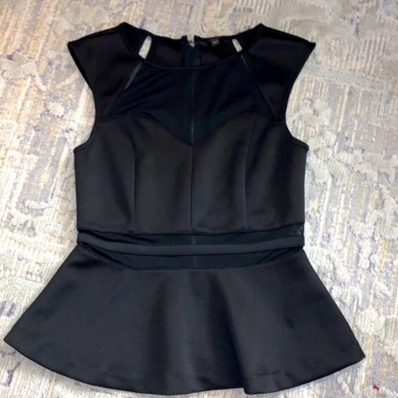 GUESS illusion Mesh cutout peplum black blouse top M, zip up back - Picture 4 of 8